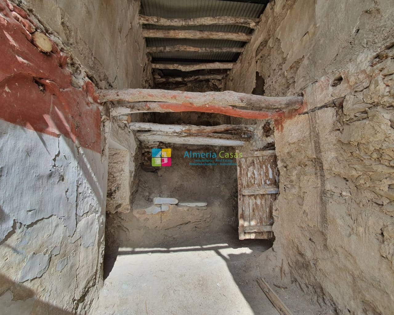 2 soveværelse Byhus til salg i Sierro - € 35.000 (Ref: 7486217)