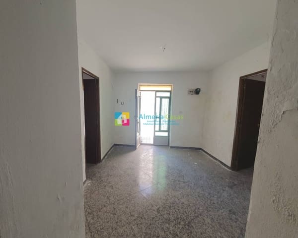 Casa de 5 habitaciones en Los Huevanillas, Arboleas en venta - 36.000 € (Ref: 7537495)