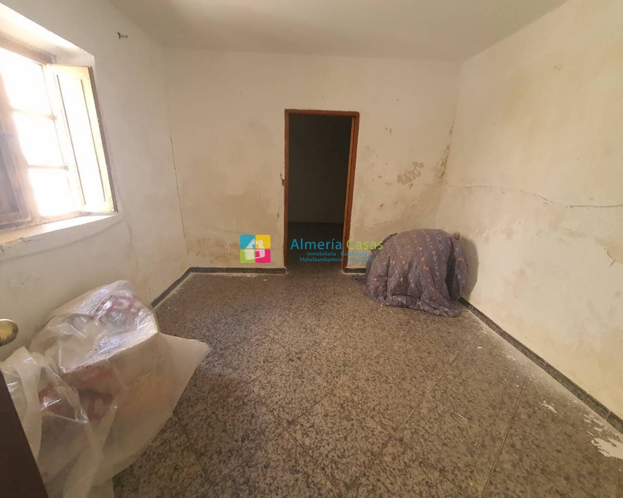 5 bedroom Townhouse for sale in Los Huevanillas - € 36,000 (Ref: 7537495)