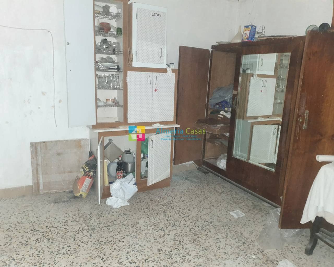 4 soveværelse Villa til salg i Purchena med swimmingpool - € 190.000 (Ref: 7541040)