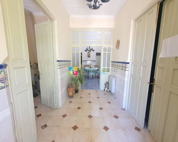 4 soveværelse Villa til salg i Purchena med swimmingpool - € 190.000 (Ref: 7541040)