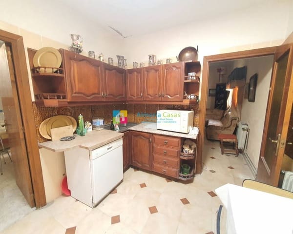 4 soveværelse Villa til salg i Purchena med swimmingpool - € 190.000 (Ref: 7541040)