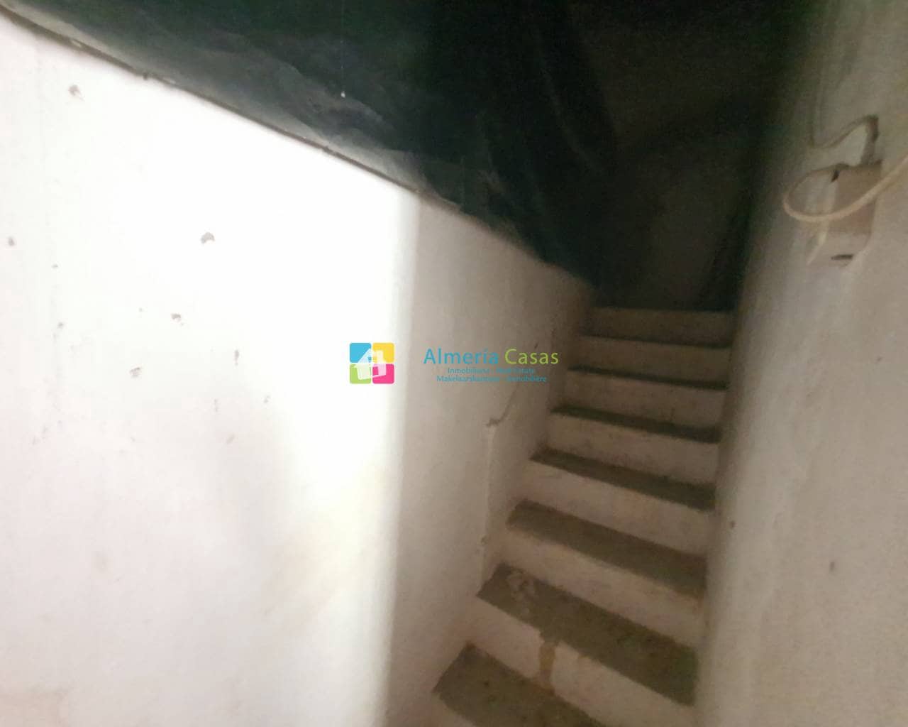 4 soveværelse Villa til salg i Purchena med swimmingpool - € 190.000 (Ref: 7541040)