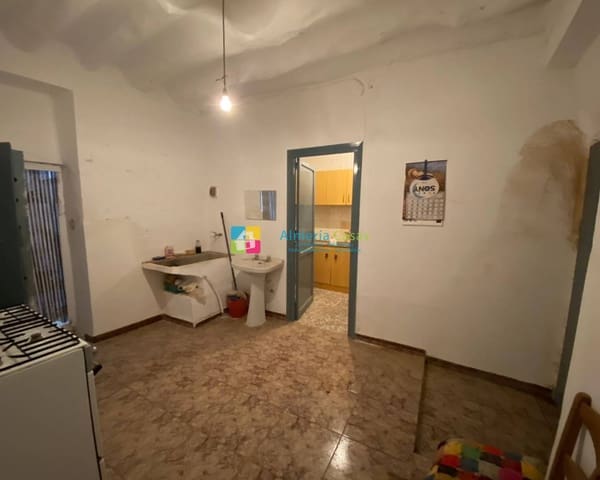 4 soveværelse Byhus til salg i Cúllar - € 45.000 (Ref: 7585929)