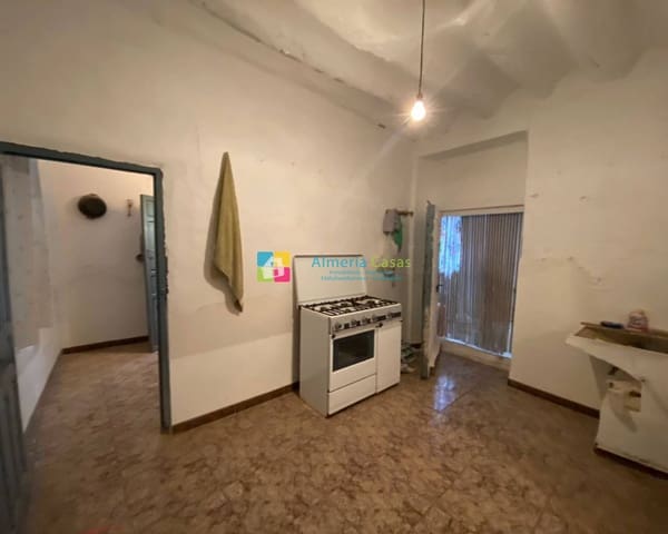 4 soveværelse Byhus til salg i Cúllar - € 45.000 (Ref: 7585929)