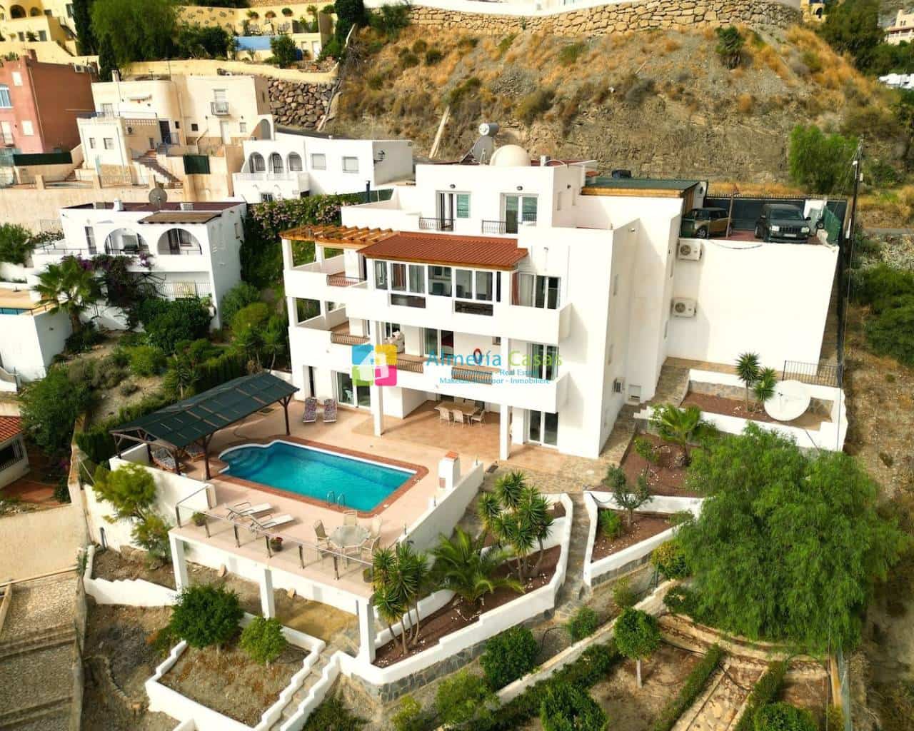 5 bedroom Villa for sale in Mojacar with pool - € 824,990 (Ref: 7600956)