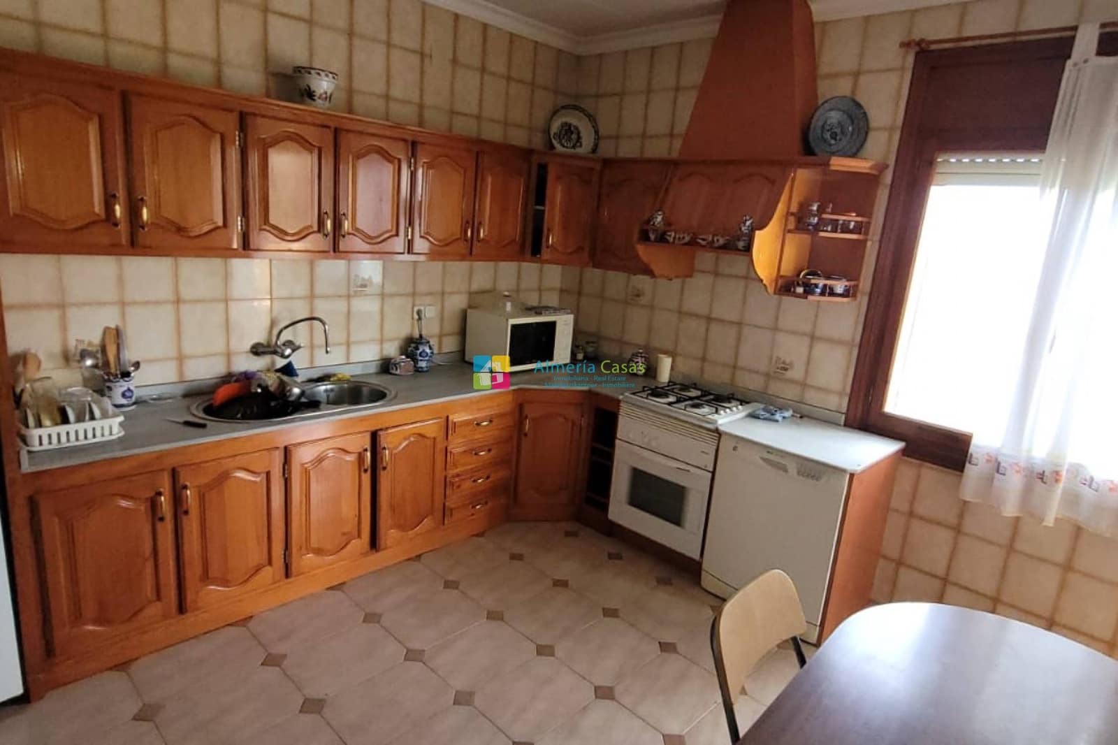 5 makuuhuone Maalaistalo myytävänä paikassa Cullar mukana 
autotalli - 250 000 € (Ref: 7656398)