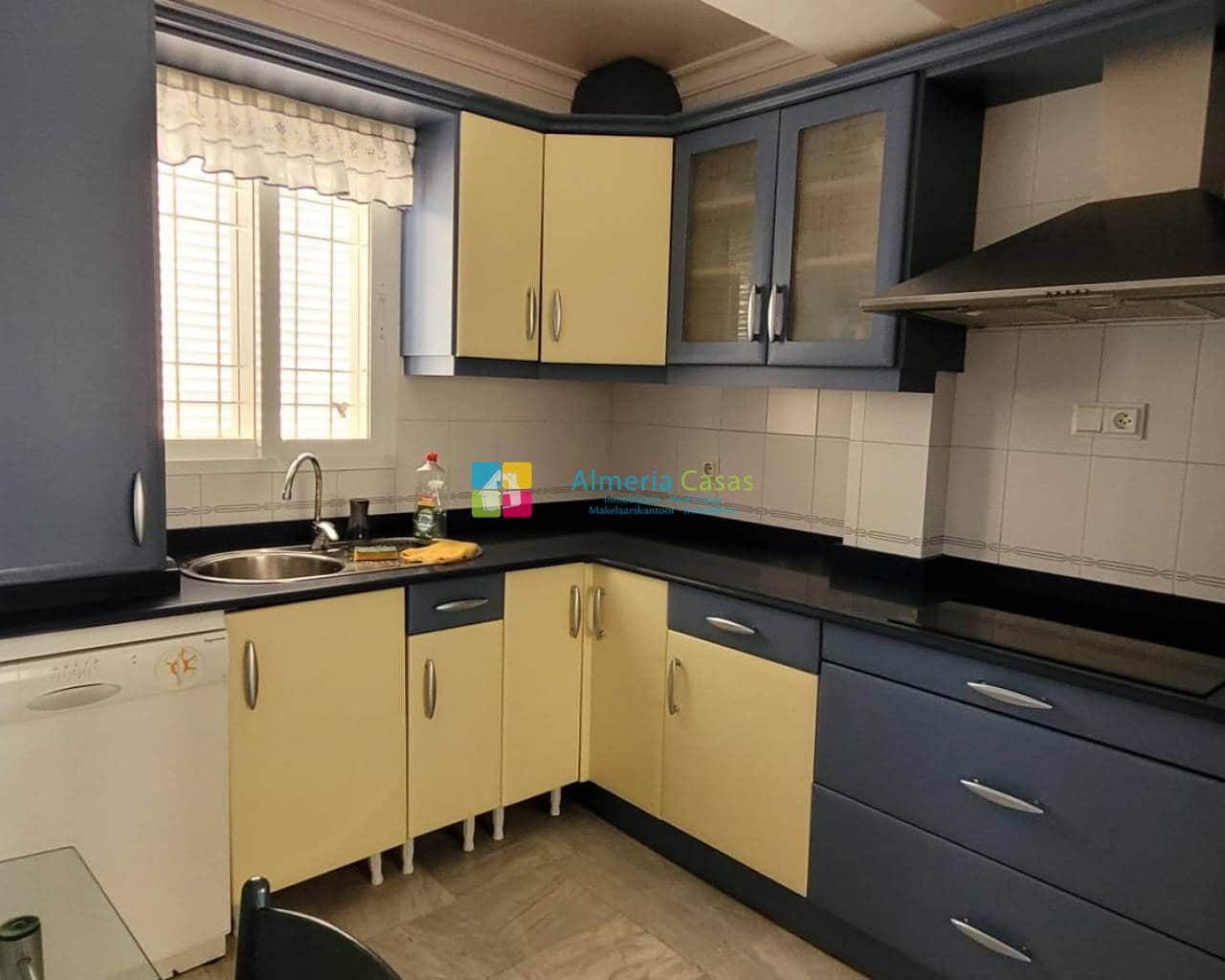 3 soverom Leilighet til salgs i San Juan de los Terreros med svømmebasseng garasje - € 180 000 (Ref: 7674132)