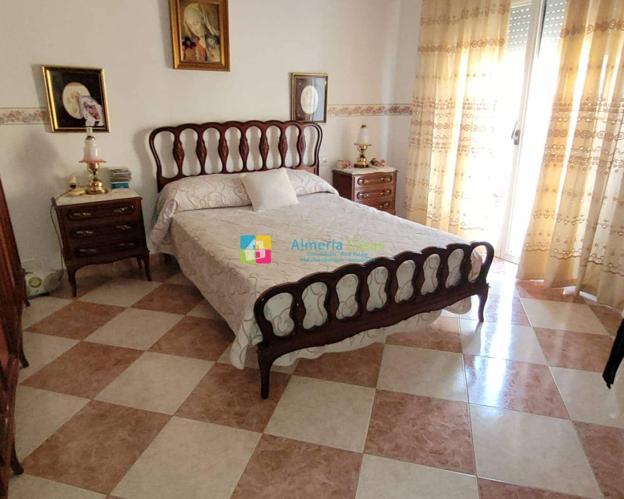 6 soveværelse Byhus til salg i Tijola - € 215.000 (Ref: 7705124)