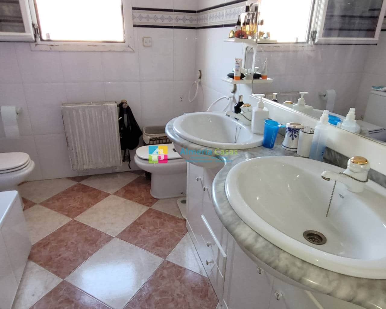 6 soveværelse Byhus til salg i Tijola - € 215.000 (Ref: 7705124)