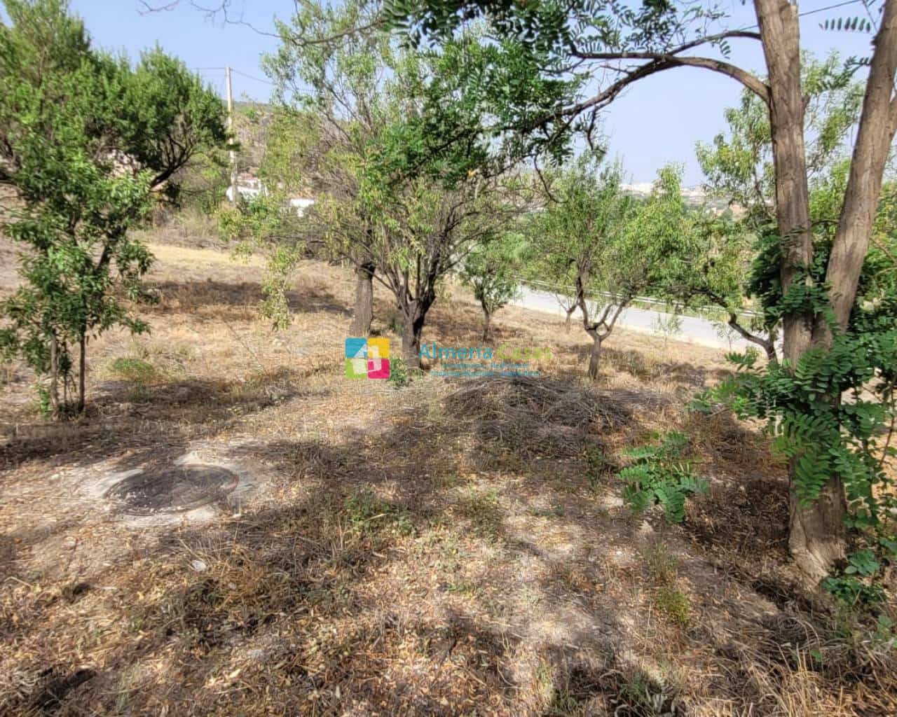 5 soveværelse Finca/Landehus til salg i Tijola med garage - € 230.000 (Ref: 7705125)