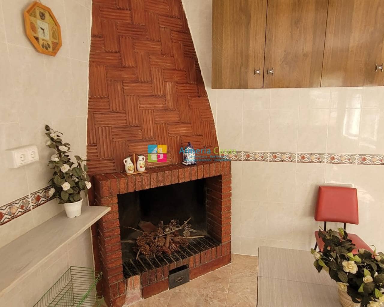 5 soveværelse Finca/Landehus til salg i Tijola med garage - € 230.000 (Ref: 7705125)