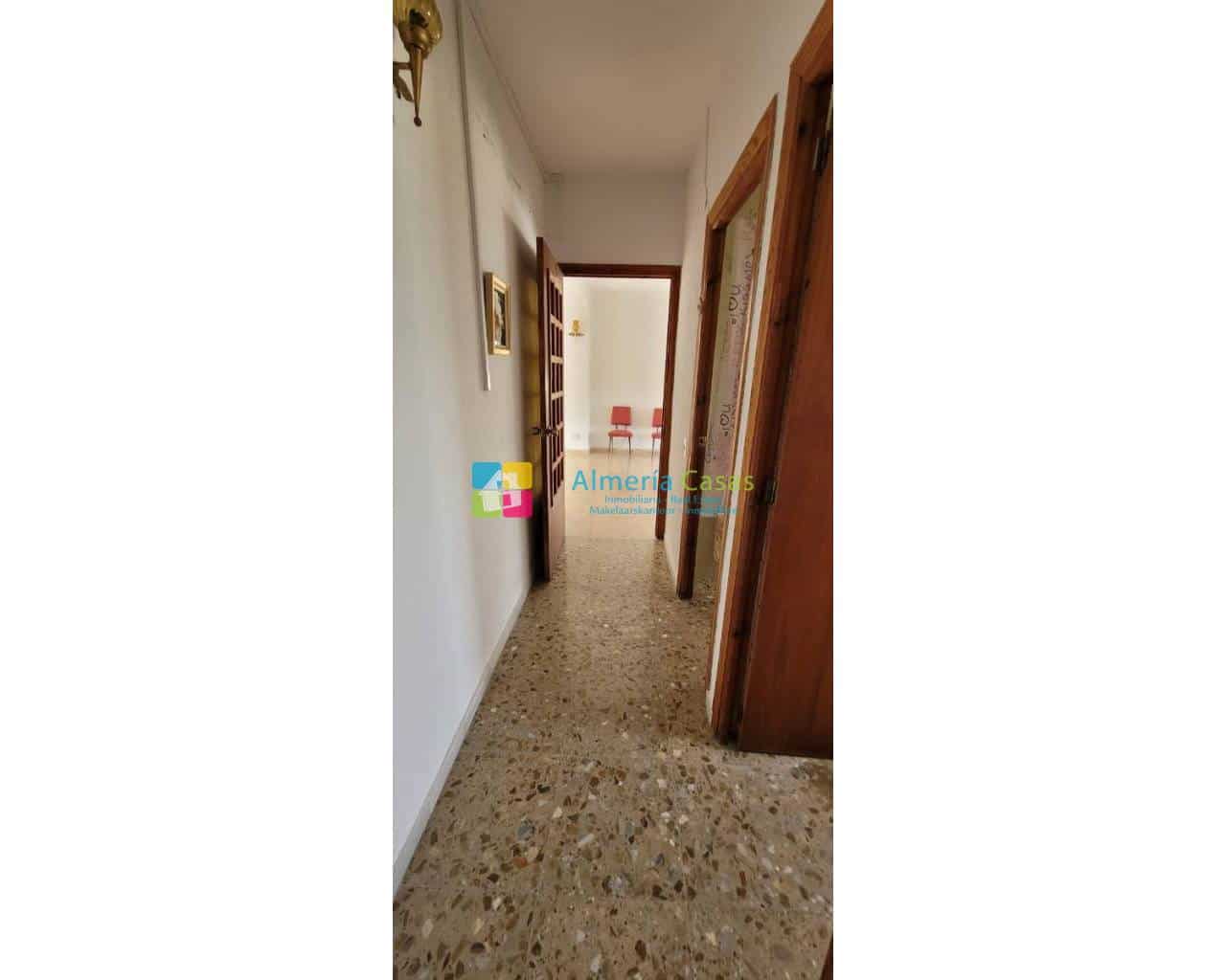 5 soveværelse Finca/Landehus til salg i Tijola med garage - € 230.000 (Ref: 7705125)