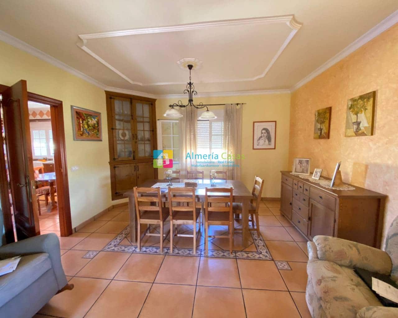 Chalet de 4 habitaciones en Cuevas del Almanzora en venta con garaje - 295.000 € (Ref: 7724389)