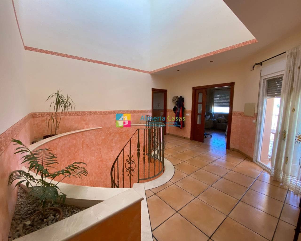 Chalet de 4 habitaciones en Cuevas del Almanzora en venta con garaje - 295.000 € (Ref: 7724389)