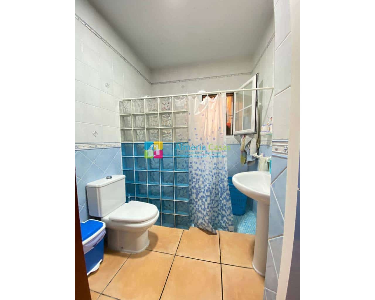 Chalet de 4 habitaciones en Cuevas del Almanzora en venta con garaje - 295.000 € (Ref: 7724389)