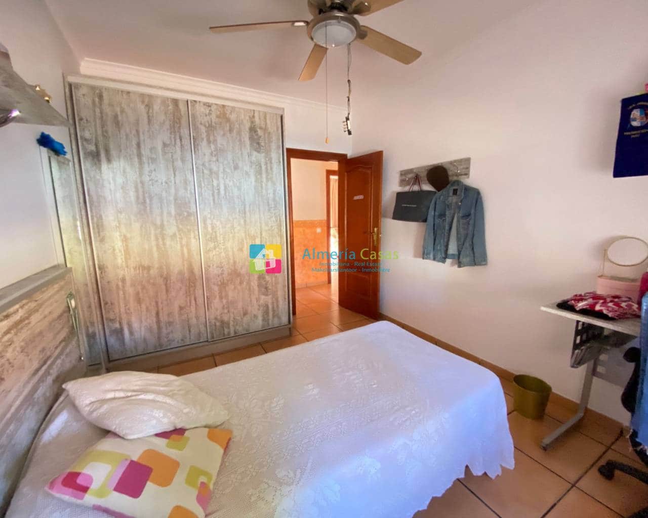 Chalet de 4 habitaciones en Cuevas del Almanzora en venta con garaje - 295.000 € (Ref: 7724389)