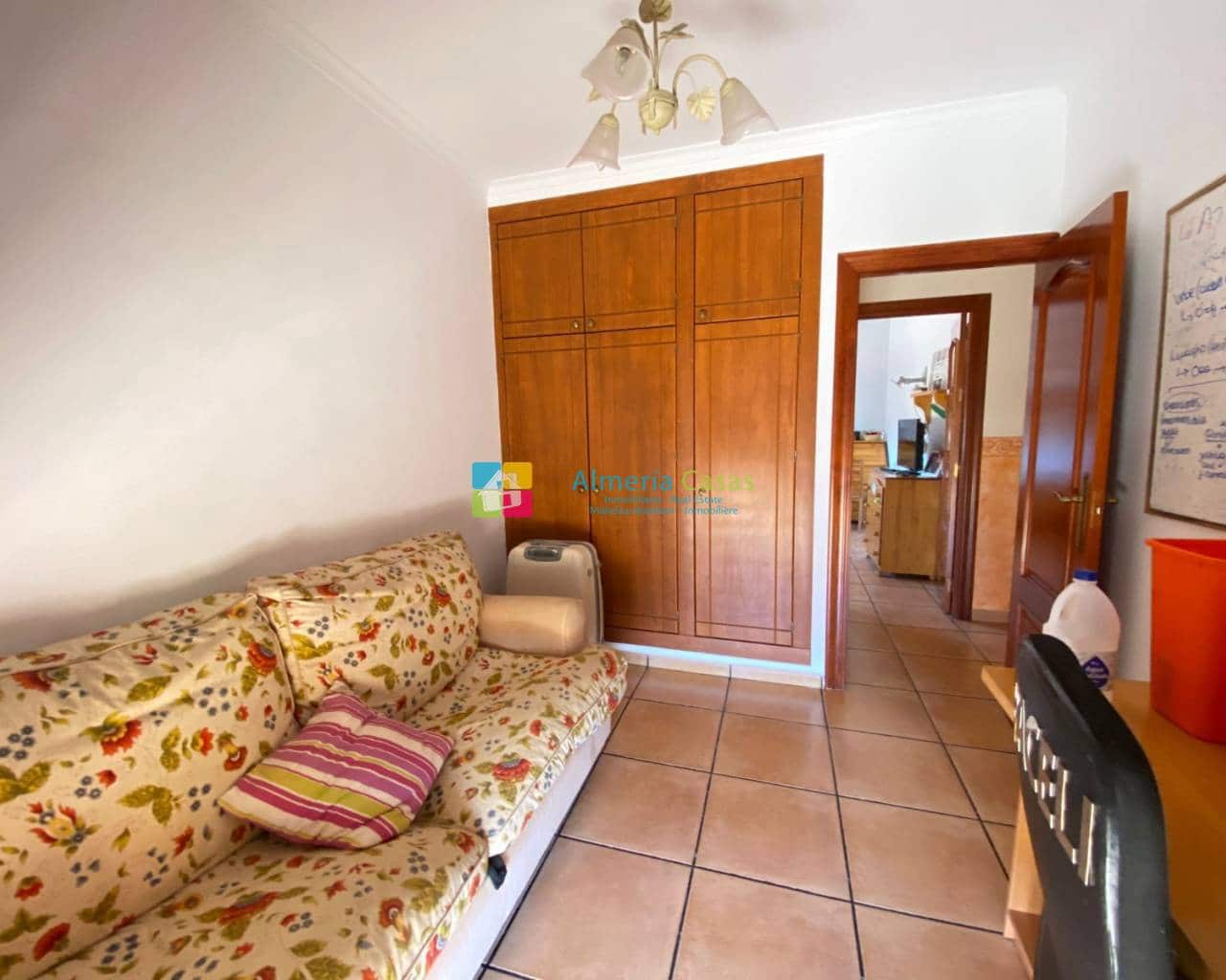 Chalet de 4 habitaciones en Cuevas del Almanzora en venta con garaje - 295.000 € (Ref: 7724389)