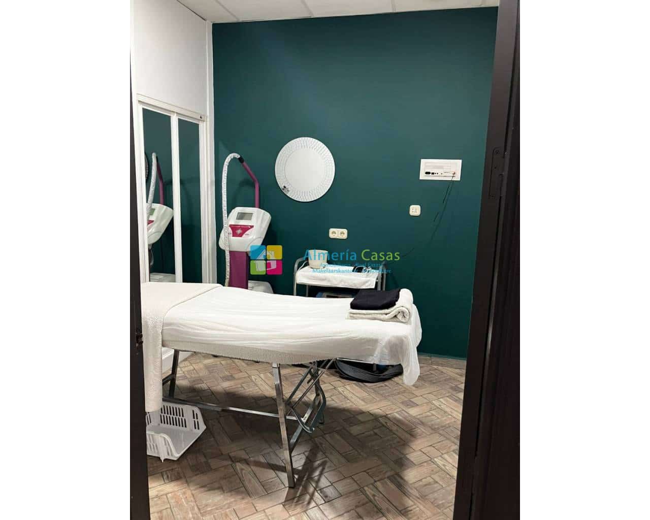 7 soveværelse Erhverv til salg i Olula del Rio - € 119.000 (Ref: 7846581)