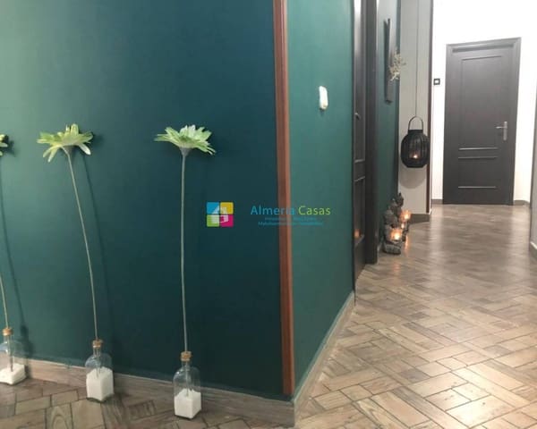 7 bedroom Commercial for sale in Olula del Río - € 119,000 (Ref: 7846581)