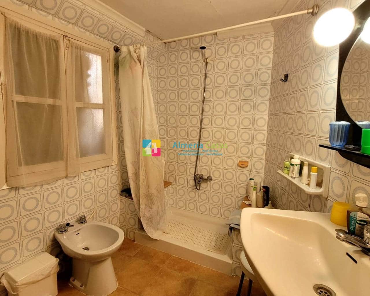 6 soveværelse Byhus til salg i Cullar - € 89.500 (Ref: 7858224)