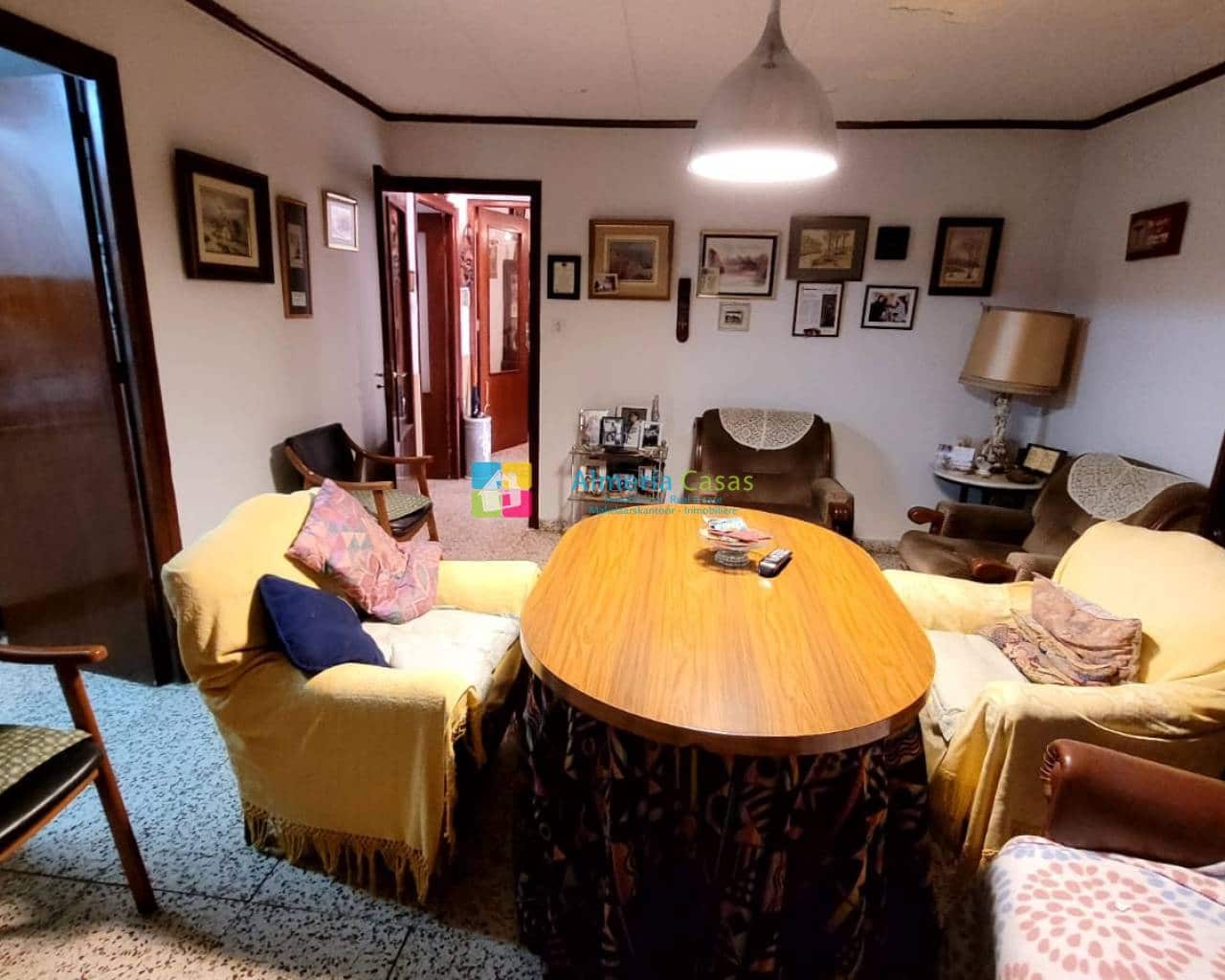 6 soveværelse Byhus til salg i Cullar - € 89.500 (Ref: 7858224)