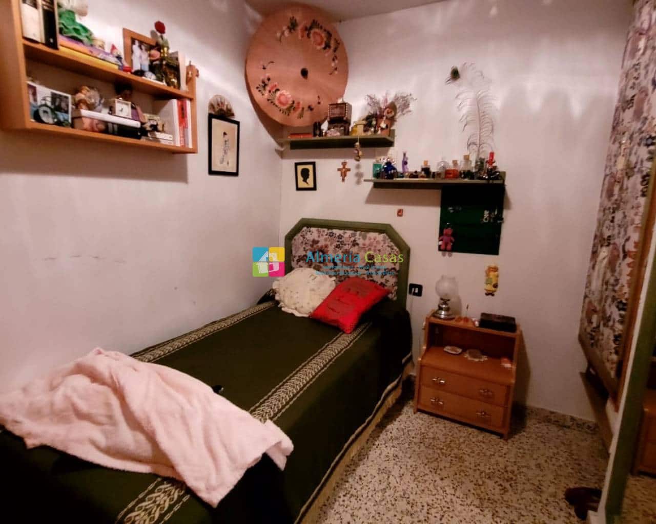 6 soveværelse Byhus til salg i Cullar - € 89.500 (Ref: 7858224)