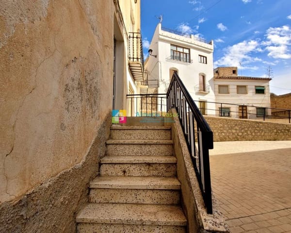 6 soveværelse Byhus til salg i Cúllar - € 89.500 (Ref: 7858224)