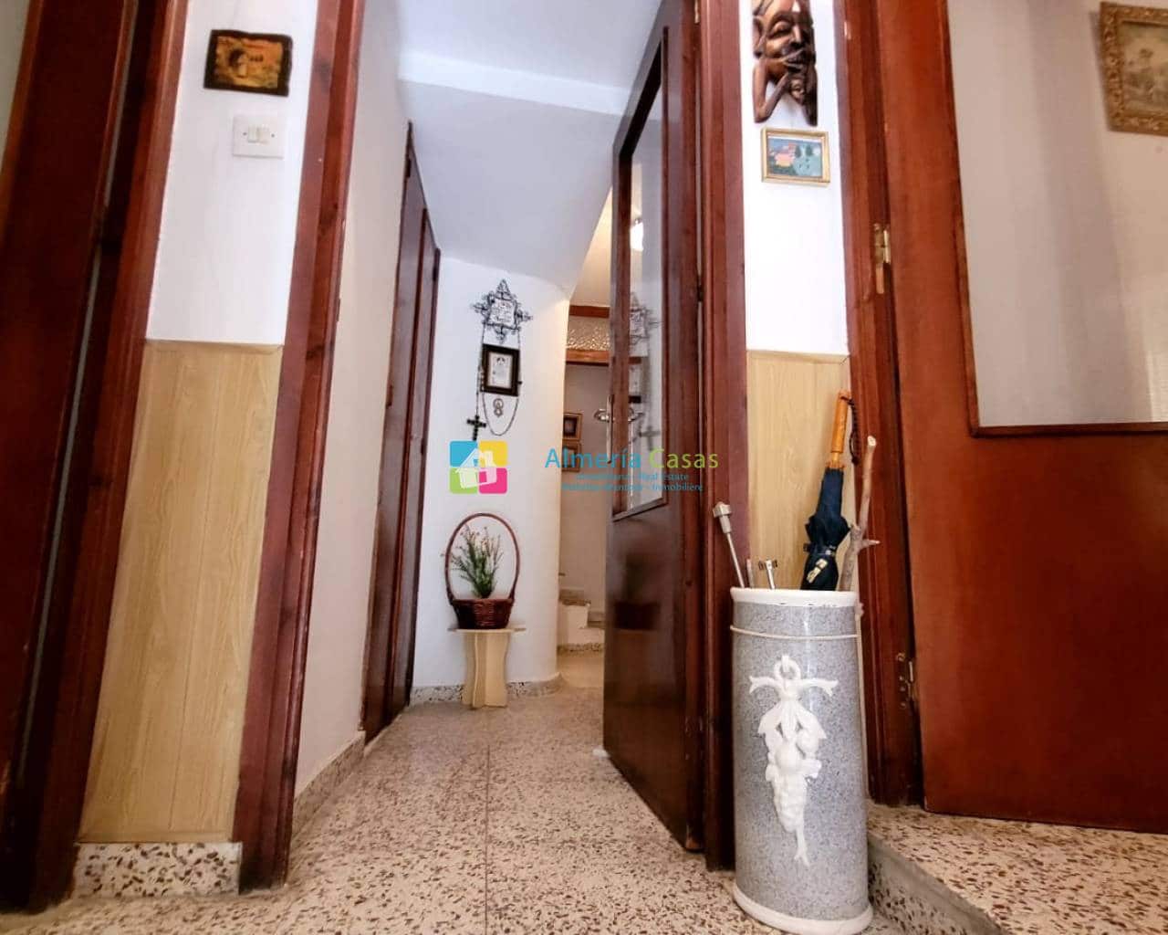 6 soveværelse Byhus til salg i Cullar - € 89.500 (Ref: 7858224)