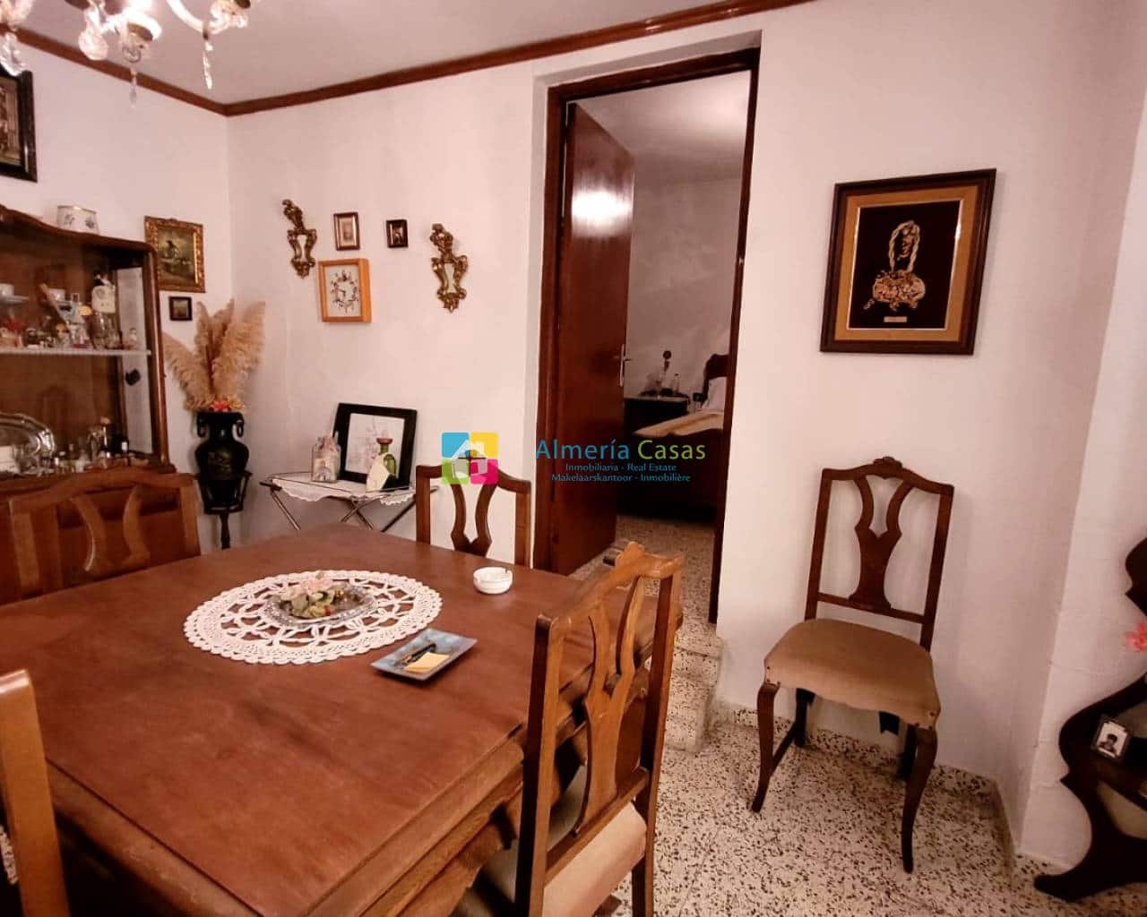 6 soveværelse Byhus til salg i Cullar - € 89.500 (Ref: 7858224)