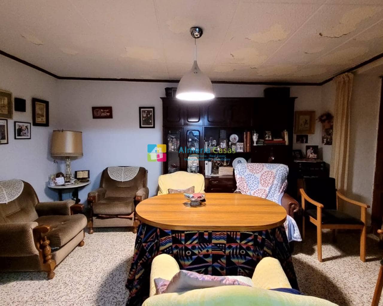 6 soveværelse Byhus til salg i Cullar - € 89.500 (Ref: 7858224)