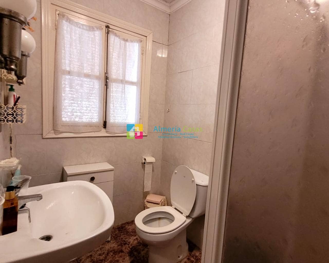 6 soveværelse Byhus til salg i Cullar - € 89.500 (Ref: 7858224)