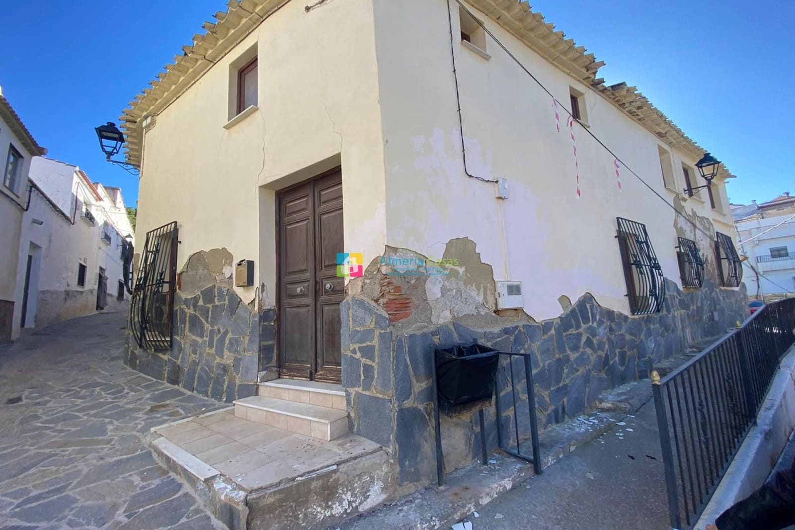 4 soveværelse Byhus til salg i Sufli - € 40.000 (Ref: 7941106)