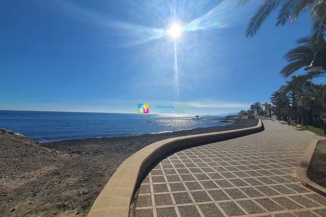 Apartamento de 2 habitaciones en Villaricos, Cuevas del Almanzora en venta con piscina - 195.000 € (Ref: 8049876)