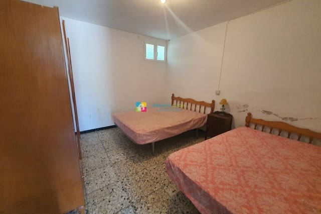 4 soveværelse Finca/Landehus til salg i Vélez-Blanco - € 83.000 (Ref: 8214638)