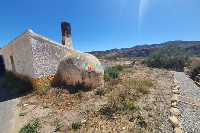 4 soveværelse Finca/Landehus til salg i Vélez-Blanco - € 83.000 (Ref: 8214638)