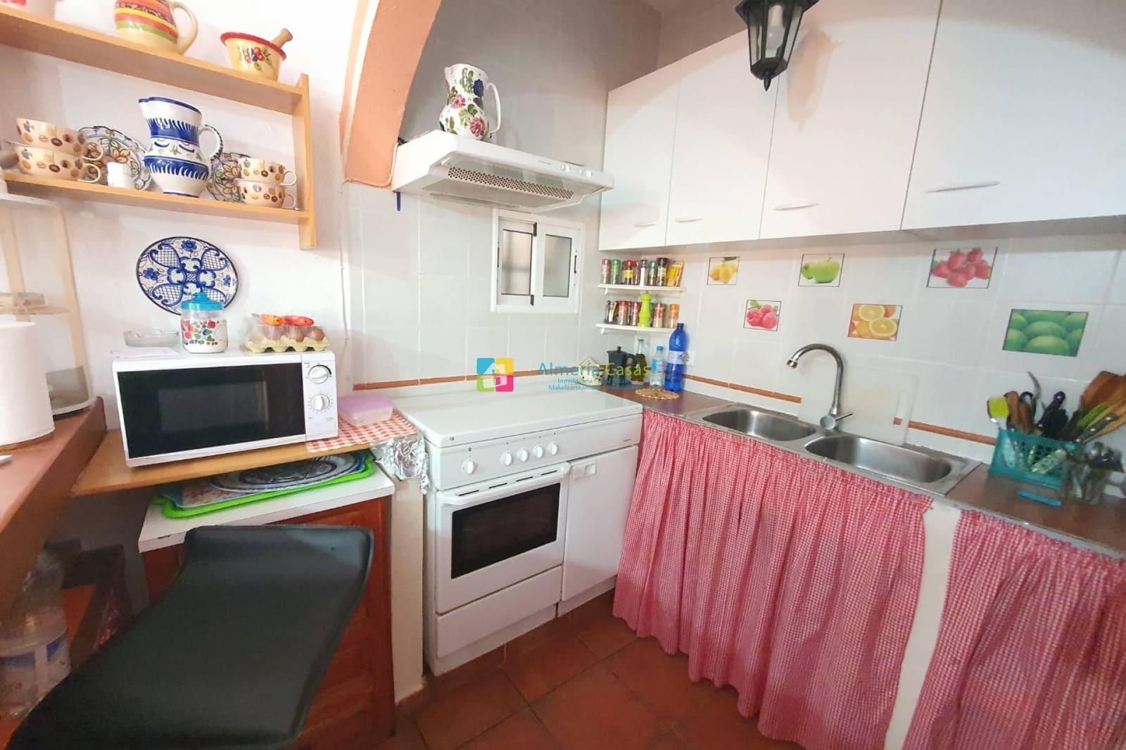 5 soveværelse Finca/Landehus til salg i Sierro - € 269.000 (Ref: 8370045)