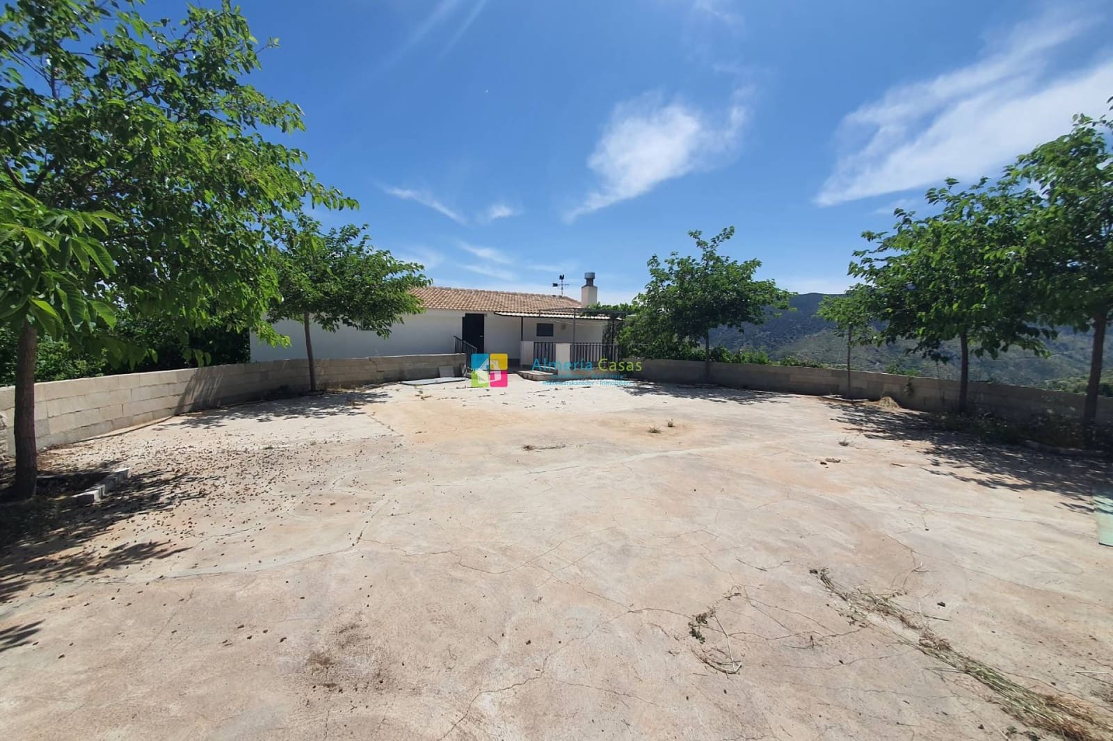 5 soveværelse Finca/Landehus til salg i Sierro - € 269.000 (Ref: 8370045)