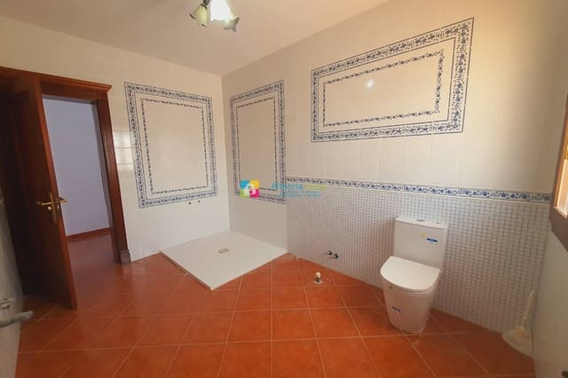 9 soveværelse Villa til salg i Tíjola med garage - € 495.000 (Ref: 8465547)