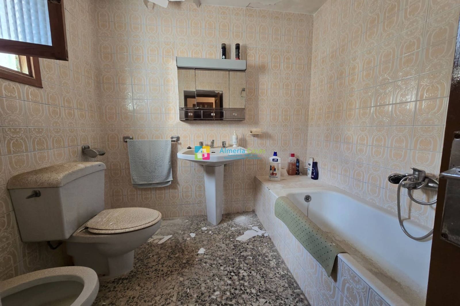 4 bedroom Townhouse for sale in Urracal - € 38,000 (Ref: 8543315)