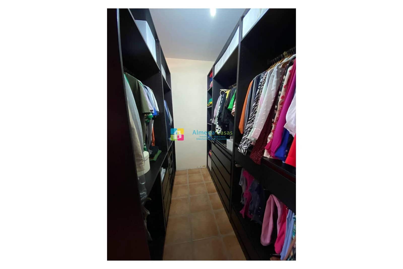 5 soveværelse Finca/Landehus til salg i Olula del Rio - € 300.000 (Ref: 8555192)