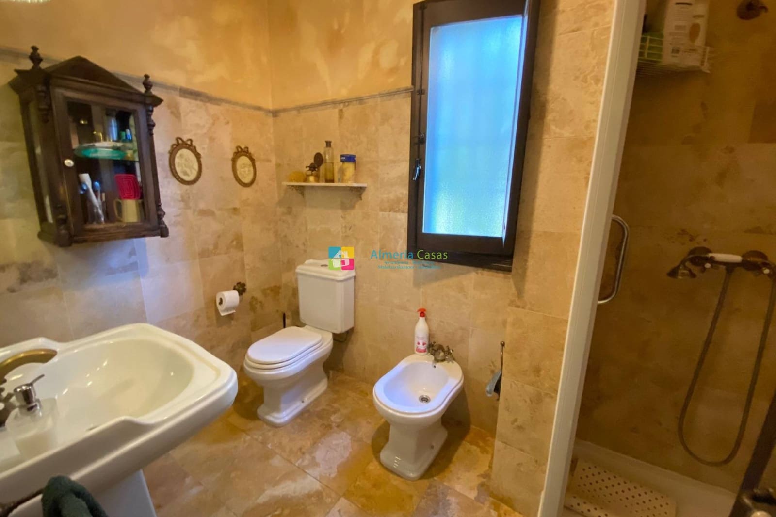 5 soveværelse Finca/Landehus til salg i Olula del Rio - € 300.000 (Ref: 8555192)