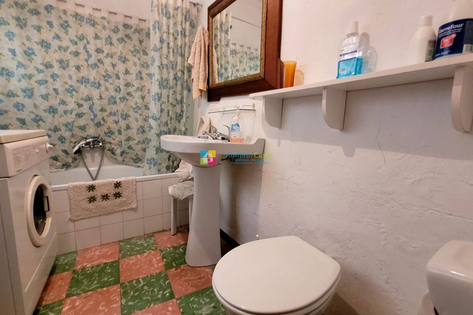 9 soveværelse Byhus til salg i Cullar - € 75.000 (Ref: 8572665)