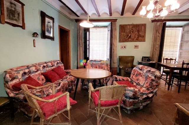 9 soveværelse Byhus til salg i Cúllar - € 75.000 (Ref: 8572665)