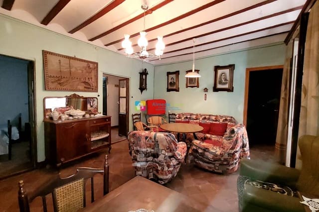 9 soveværelse Byhus til salg i Cúllar - € 75.000 (Ref: 8572665)