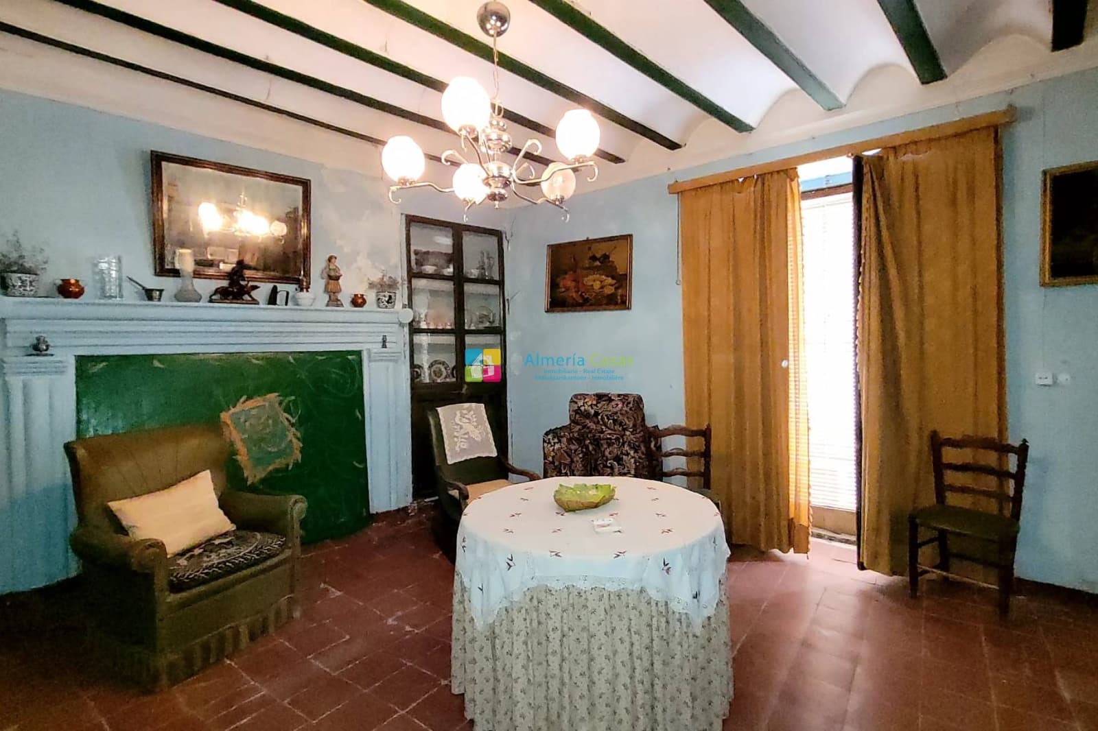 9 soveværelse Byhus til salg i Cullar - € 75.000 (Ref: 8572665)