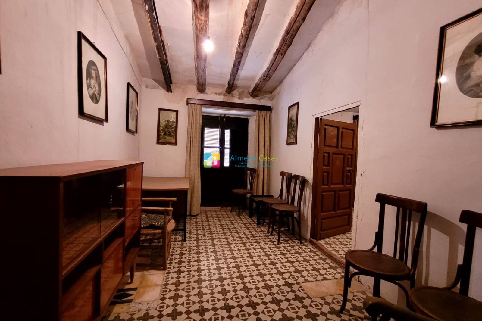 9 soveværelse Byhus til salg i Cullar - € 75.000 (Ref: 8572665)