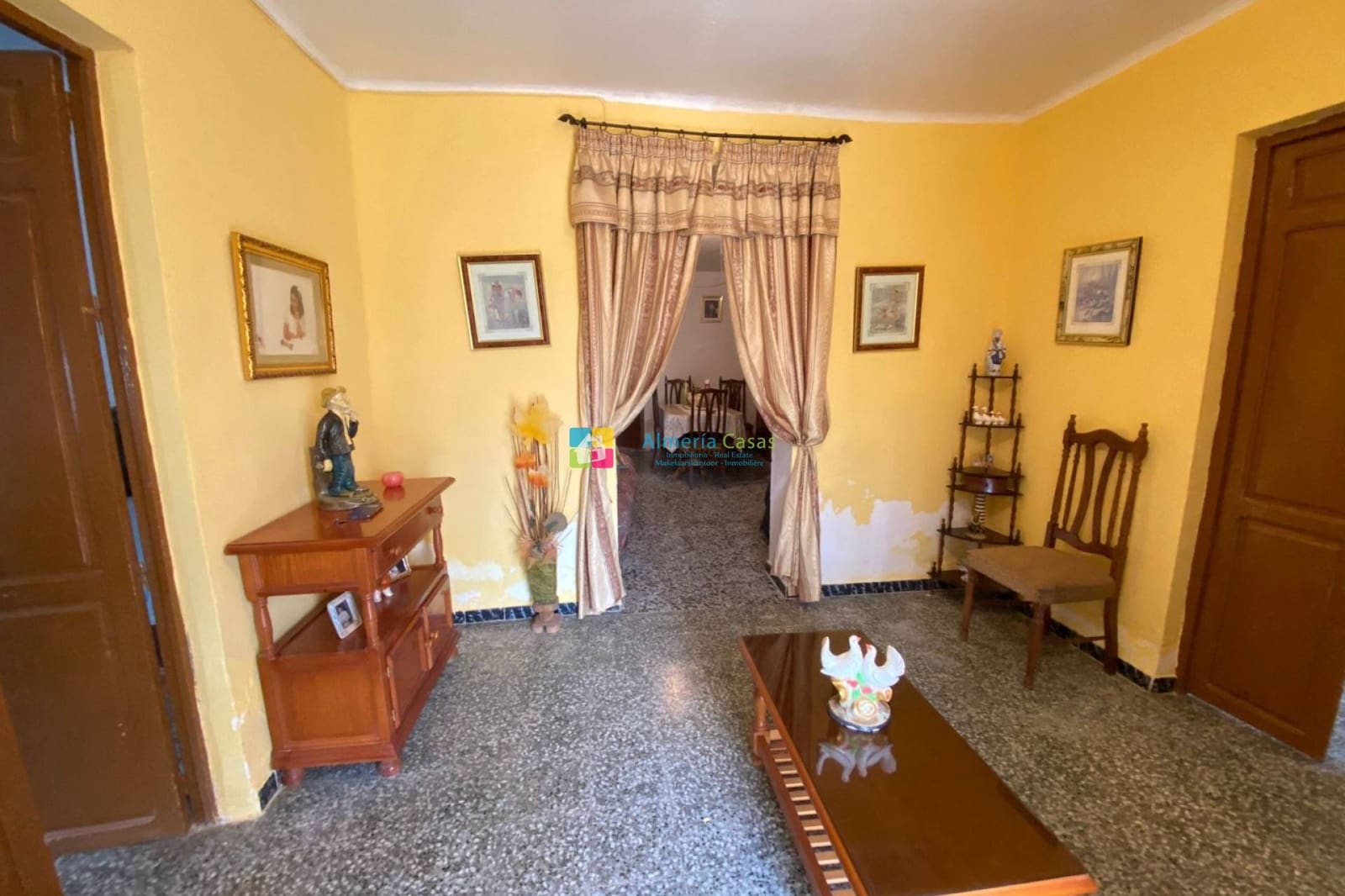 5 soveværelse Finca/Landehus til salg i Arboleas - € 95.000 (Ref: 8584987)