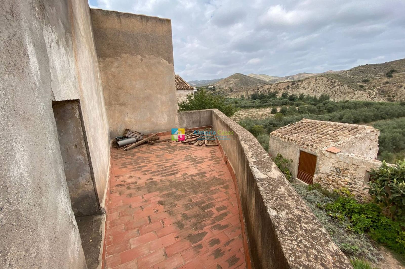 5 soveværelse Finca/Landehus til salg i Arboleas - € 95.000 (Ref: 8584987)