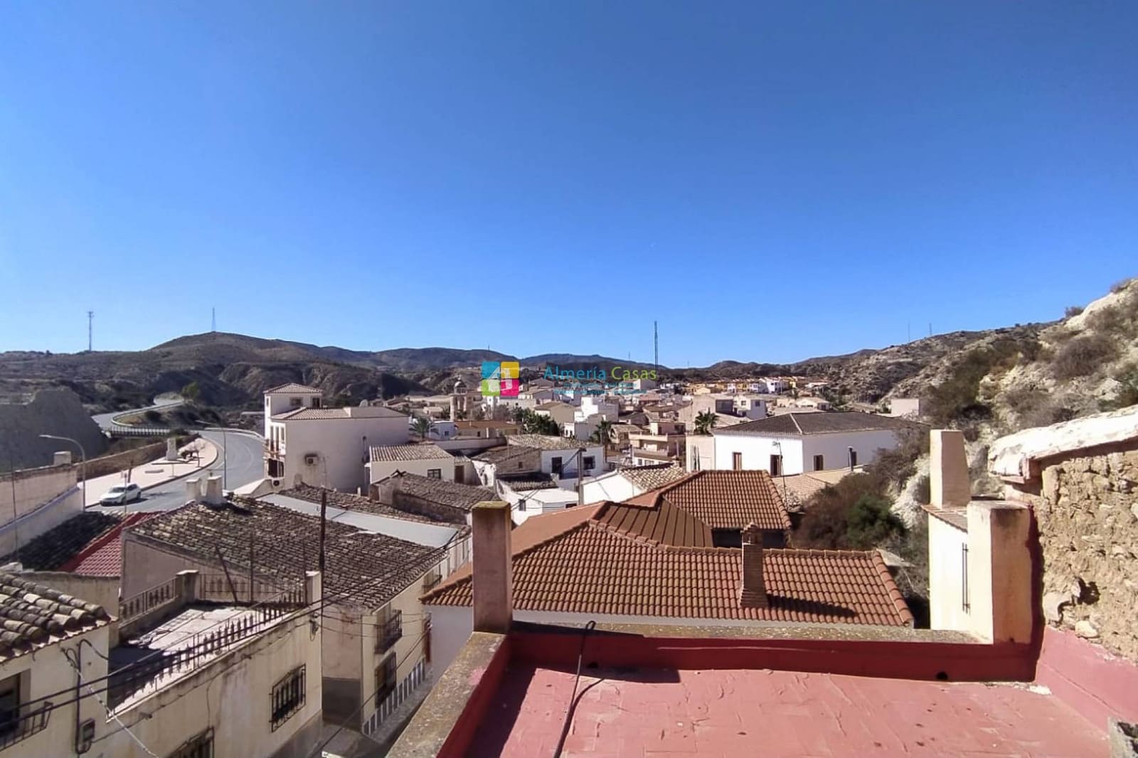 6 soveværelse Byhus til salg i Los Llanos (Zurgena) med garage - € 87.000 (Ref: 8611051)